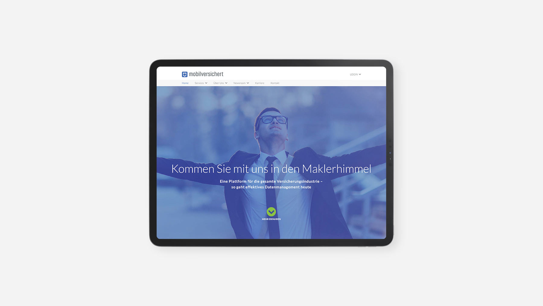 Mobilversichert_Tablet_Mockup_1800-1